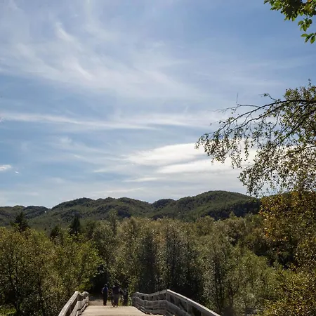 Spacious Near Nature And Slopes Гейло